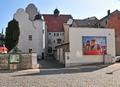 hinter dem Stadthaus