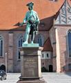Denkmal am Schlossplatz fr den Alten Dessaue Frst Leopold Friedrich Franz zu Anhalt, 
