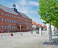 Rathaus, Rathausplatz