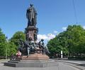 Denkmal in der Maximilianstra�e f�r Maximilian II., Mitte des 19. Jh. K�nig von Bayern.